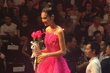 Kim Dung trở thành Quán quân Vietnam's Next Top Model 2017