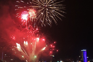 Đà Nẵng bắn pháo hoa tại 3 điểm đón Tết Mậu Tuất