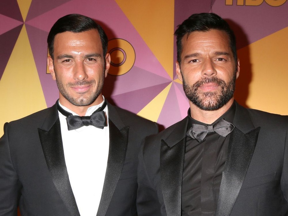 Ngỡ ngàng với diện mạo của ca sĩ đồng tính Ricky Martin trong loạt ảnh mới - 7 Ngỡ ngàng với diện mạo của ca sĩ đồng tính Ricky Martin trong loạt ảnh mới - 7