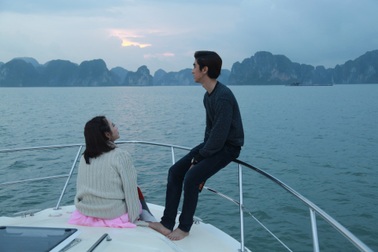 Điểm cộng, điểm trừ phim “Vệ sĩ, tiểu thư và thằng khờ”