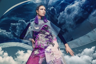 Quán quân Vietnam’s Next Top Model lạ lẫm trong bộ ảnh mới