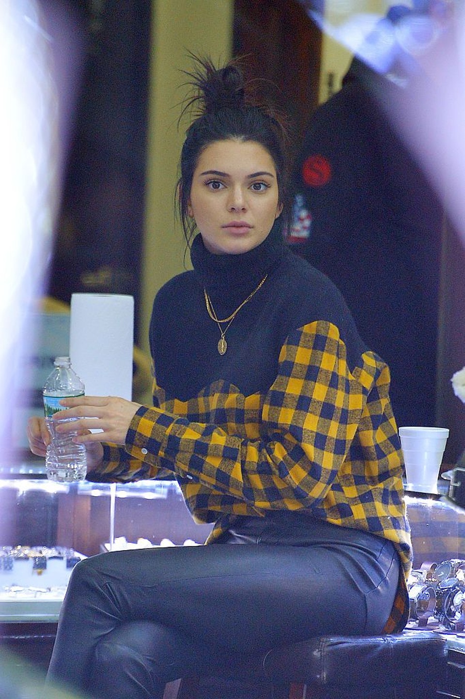 Kendall Jenner: Nhan sắc kiêu sa nhất trong các chị em nhà Kardashian - 6 Kendall Jenner: Nhan sắc kiêu sa nhất trong các chị em nhà Kardashian - 6