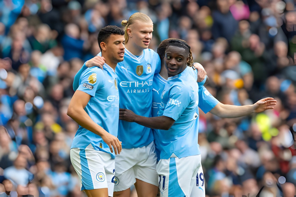 Winning 5 stars, Man City rose to the top of the Premier League - 2