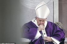 Giáo hoàng Francis "bị cảm", liên tục hủy các sự kiện chính thức