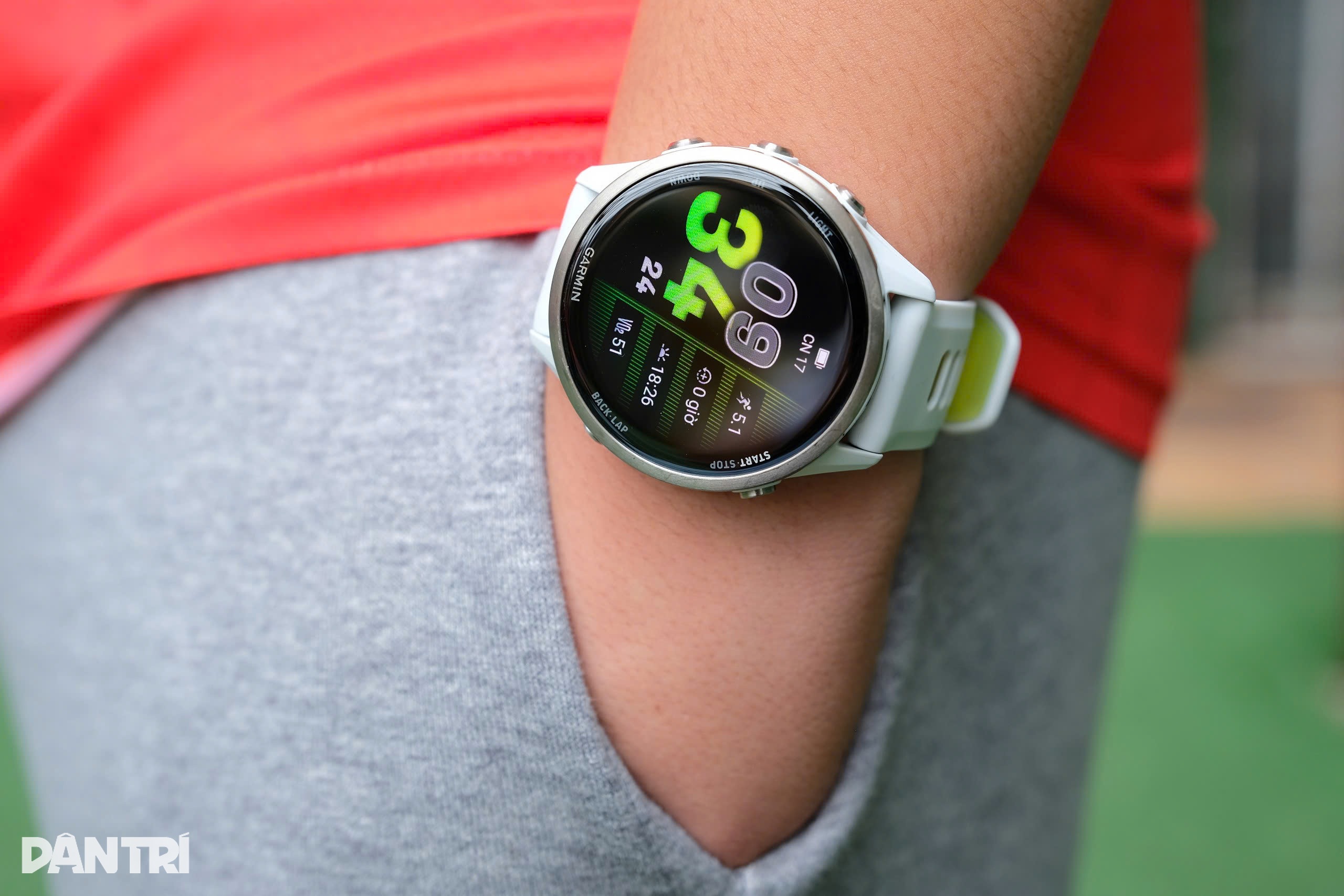 Đánh giá Garmin Forerunner 970: Đắt có xắt ra miếng? - 1