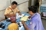 Phạt nhiều tài xế xe buýt ở TPHCM chạy quá thời gian quy định