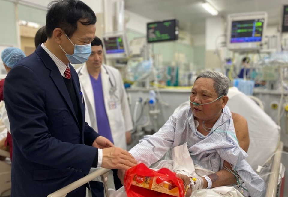 Lo virus lạ từ Trung Quốc xâm nhập, bệnh viện cảnh giác ca viêm phổi nặng - 1 Lo virus lạ từ Trung Quốc xâm nhập, bệnh viện cảnh giác ca viêm phổi nặng - 1