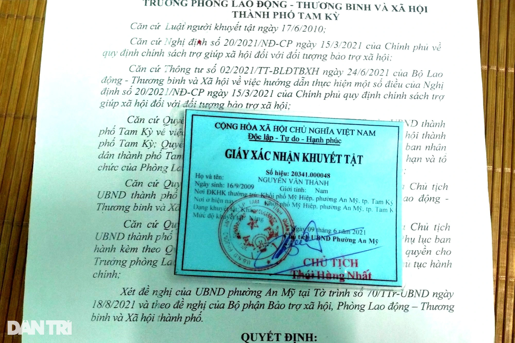 Con không muốn mắc bệnh nữa, đau lắm..., con chỉ muốn đi học - 3 Con không muốn mắc bệnh nữa, đau lắm..., con chỉ muốn đi học - 3