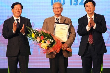 Nhạc sĩ Doãn Nho đoạt giải nhất sáng tác ở tuổi 82