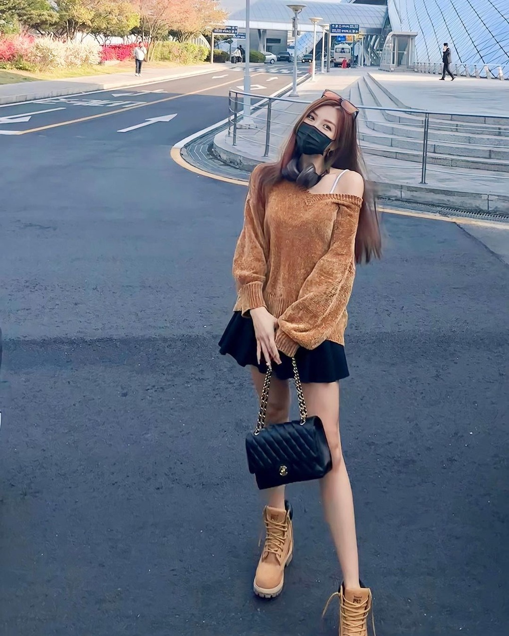 Phong cách vừa trẻ trung, vừa gợi cảm của Trang Pháp - 7 Phong cách vừa trẻ trung, vừa gợi cảm của Trang Pháp - 7