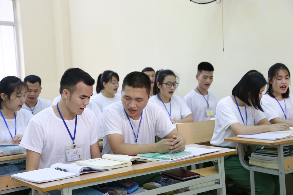 Đào tạo gắn với cam kết tất cả sinh viên sau tốt nghiệp có việc làm - 2 Đào tạo gắn với cam kết tất cả sinh viên sau tốt nghiệp có việc làm - 2