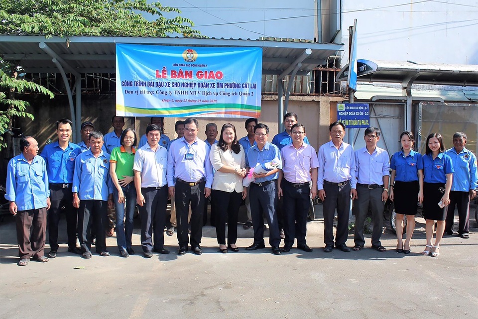 110 thành viên nghiệp đoàn xe ôm được học võ, tham gia BHXH - 5 110 thành viên nghiệp đoàn xe ôm được học võ, tham gia BHXH - 5
