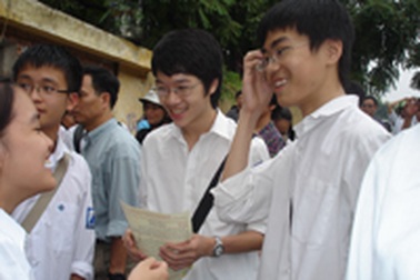 Hà Nội: Điểm chuẩn đợt 2 vào lớp 10 trường chuyên