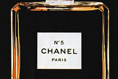 Nước hoa Chanel siêu đắt: hơn 87 triệu đồng/lọ