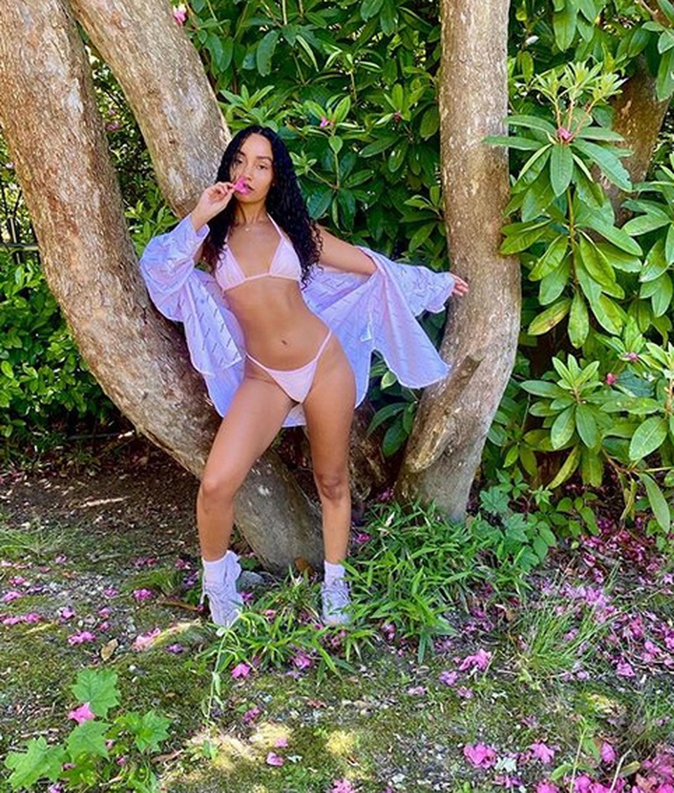 Hình thể chuẩn như người mẫu của thành viên nhóm Little Mix - 5 Hình thể chuẩn như người mẫu của thành viên nhóm Little Mix - 5