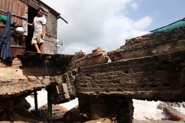 Xóm “hồi hộp” ở Nha Trang