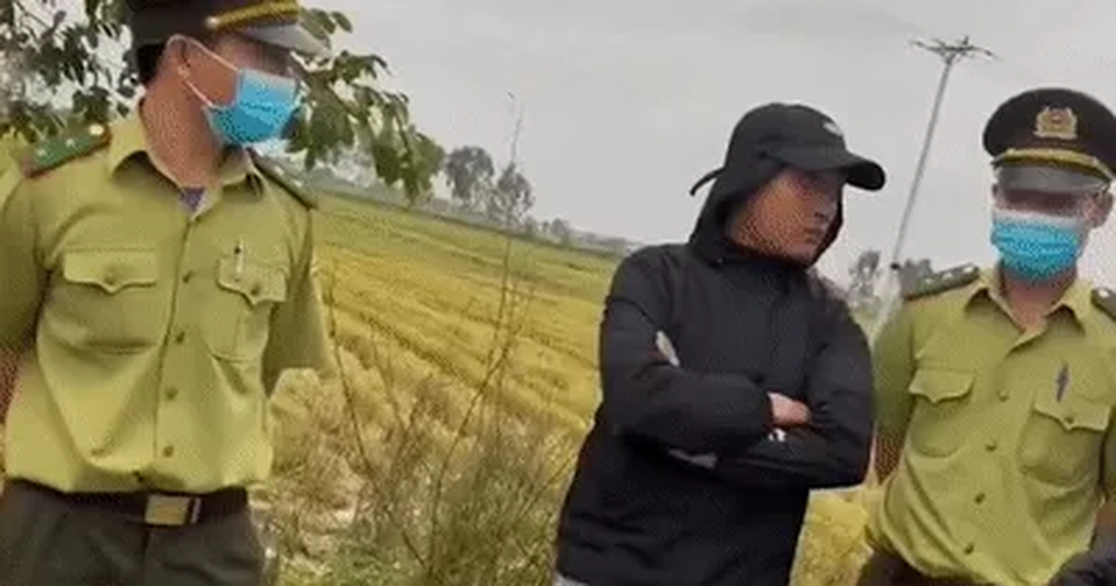 Vụ kiểm lâm bị tố gọi người đánh dân: Không kỷ luật cán bộ - 1 Vụ kiểm lâm bị tố gọi người đánh dân: Không kỷ luật cán bộ - 1