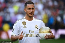 Eden Hazard nói gì trong ngày ra mắt Real Madrid?