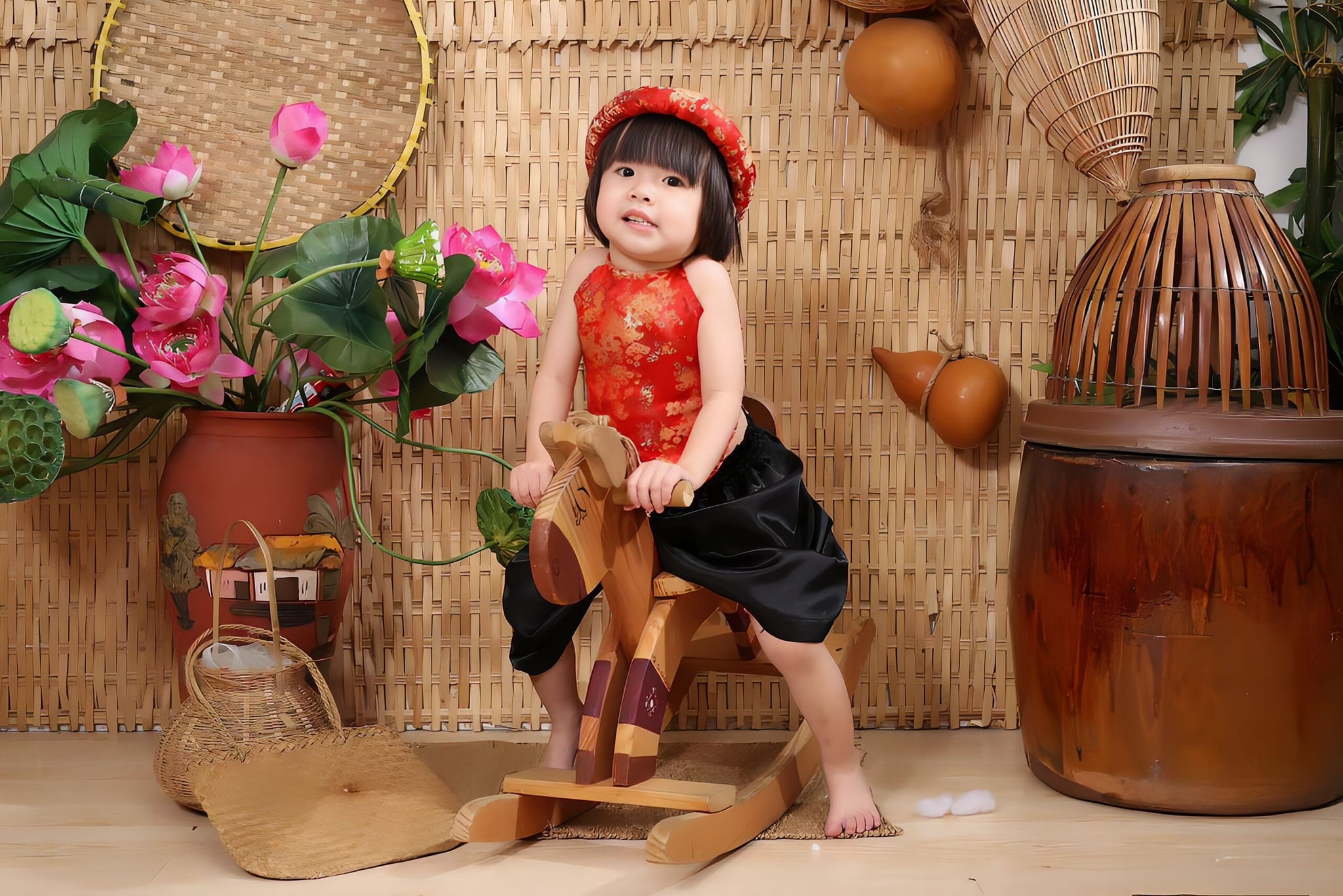 Chị em cùng nhau du Xuân