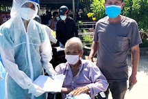 Cho xuất viện 70 bệnh nhân nặng tiếp nhận từ Bệnh viện Đà Nẵng