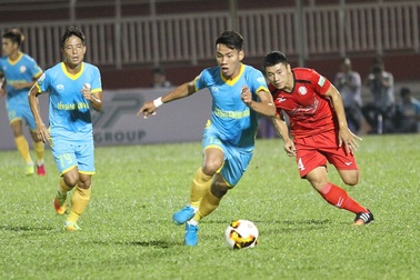 Thua cay đắng Khánh Hoà, tham vọng vô địch của FLC Thanh Hoá bị thách thức