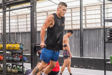 Võ sĩ Trương Đình Hoàng: "Những năm tháng cơ cực giúp tôi mạnh mẽ"