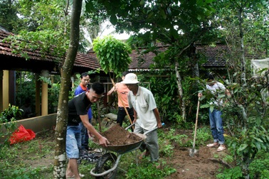 Đào 3 hố khảo cổ đầu tiên tìm dấu tích lăng mộ Quang Trung và cung điện Đan Dương