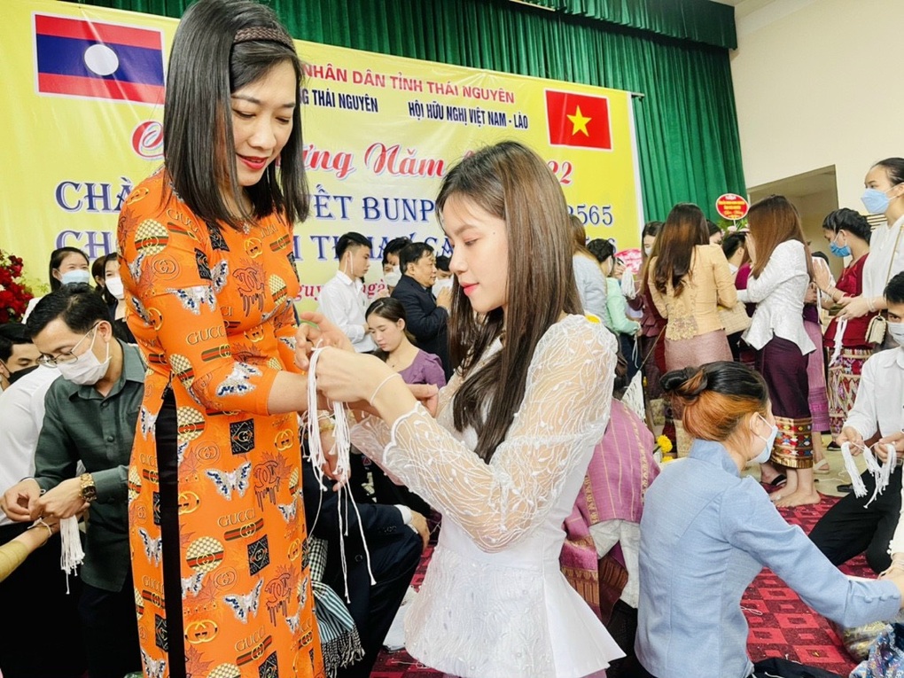 Du học sinh Lào, Campuchia tự tin có việc làm tốt sau khi học tại Việt Nam - 4 Du học sinh Lào, Campuchia tự tin có việc làm tốt sau khi học tại Việt Nam - 4