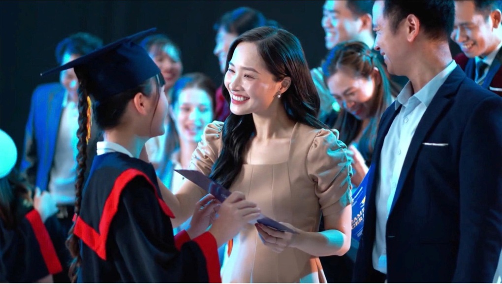 Apollo English honored at EdTech Breakthrough Awards 2025 - 2 Apollo English được vinh danh tại EdTech Breakthrough Awards 2025 - 2