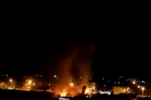 Dải Gaza rung chuyển vì trúng hàng loạt vụ không kích của Israel