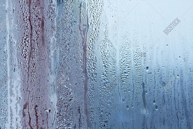 Bật quạt, mở cửa sổ và những sai lầm khiến nhà thêm "chảy nước" mùa mưa ẩm