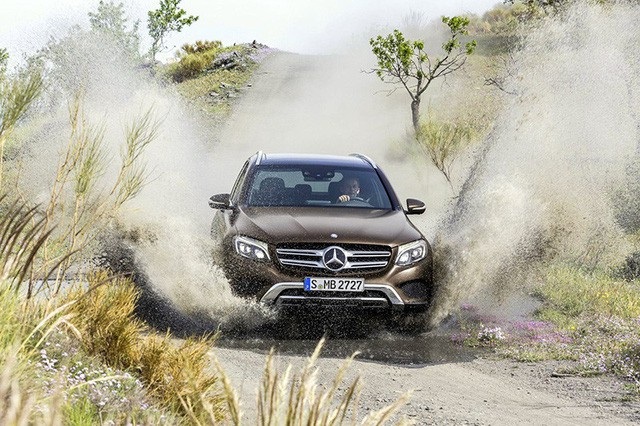 Mercedes-Benz Việt Nam "chưa rõ" có bao nhiêu xe GLC bị nước vào cầu