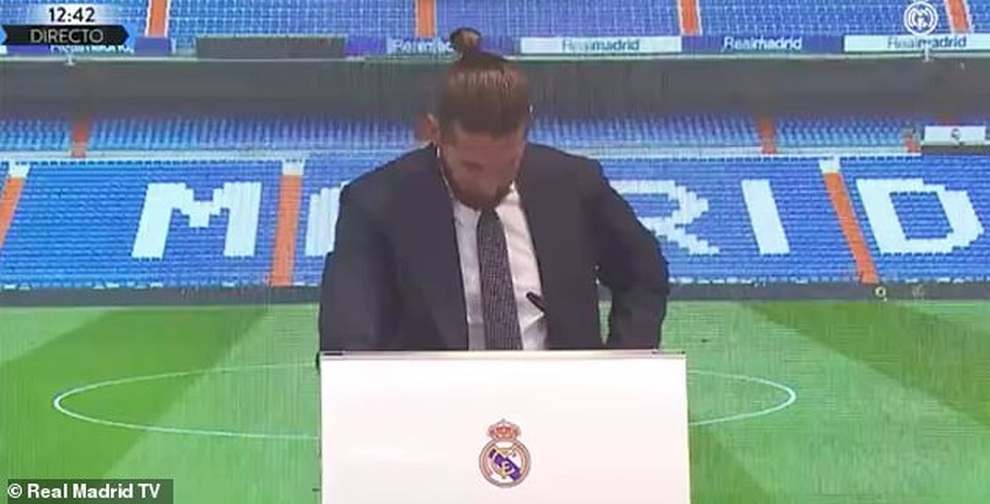 Sergio Ramos bật khóc, nói lời chia tay Real Madrid - 1 Sergio Ramos bật khóc, nói lời chia tay Real Madrid - 1