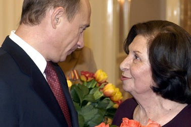 Nữ điệp viên Liên Xô từng phá âm mưu ám sát 3 lãnh đạo thế giới qua đời