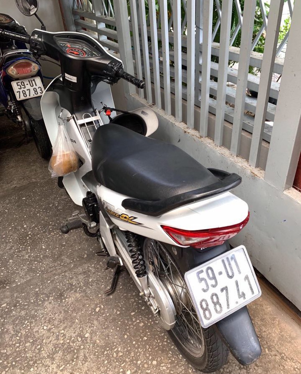 Mất việc vì dịch Covid-19, nam thanh niên đi cướp giật - 3 Mất việc vì dịch Covid-19, nam thanh niên đi cướp giật - 3