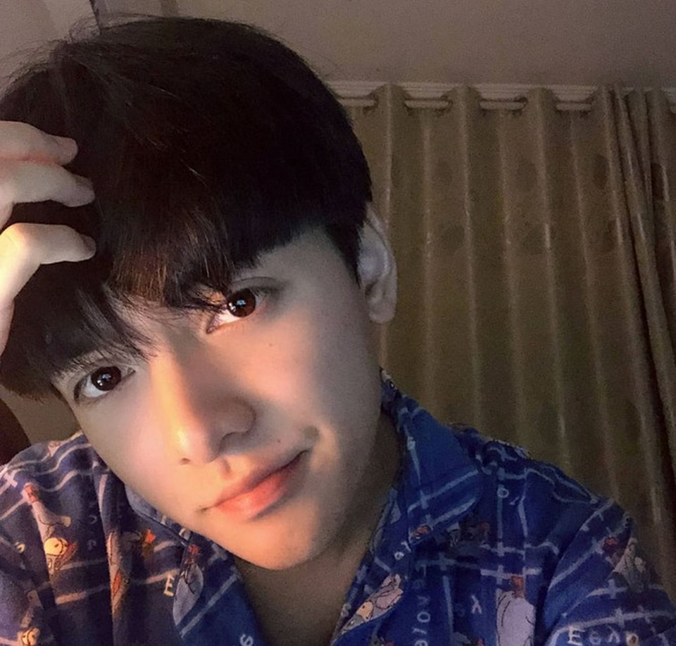 Nhan sắc của cựu nam sinh trường Ams mang hai dòng máu - 2 Nhan sắc của cựu nam sinh trường Ams mang hai dòng máu - 2