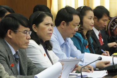 Đề xuất xác lập trách nhiệm trả lời chất vấn của Đảng