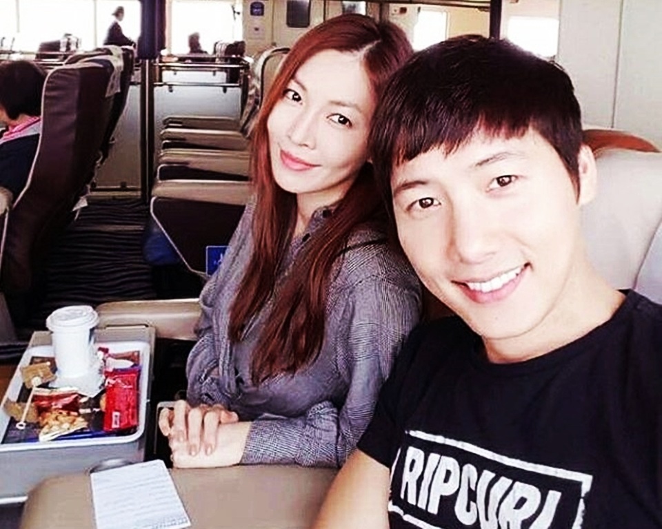Chồng của ác nữ Kim So Yeon gửi quà đến trường quay tặng vợ - 7 Chồng của ác nữ Kim So Yeon gửi quà đến trường quay tặng vợ - 7