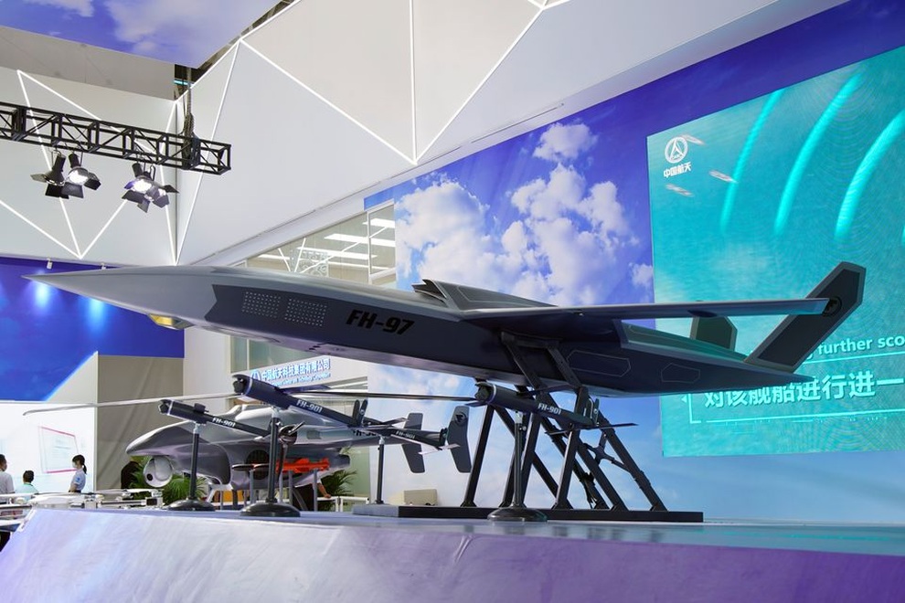 Báo Mỹ: Trung Quốc bị nghi dùng vỏ bọc thâu tóm công ty UAV quân sự Italy - 1 Báo Mỹ: Trung Quốc bị nghi dùng vỏ bọc thâu tóm công ty UAV quân sự Italy - 1