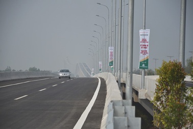 Thông xe 20km đầu tiên cao tốc TPHCM - Long Thành - Dầu Giây