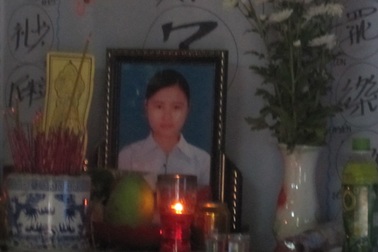 Truy tặng Huy chương Tuổi trẻ dũng cảm đến cô giáo bị lũ cuốn