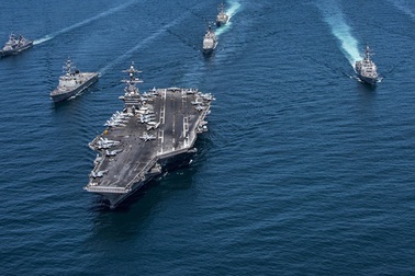 Mỹ điều nhóm tàu sân bay tới phía Tây Thái Bình Dương
