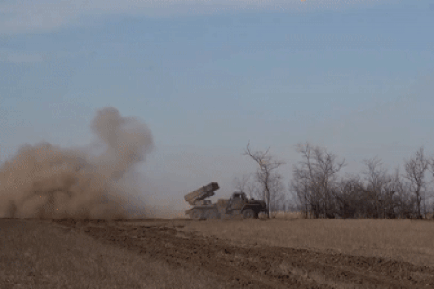 Siêu pháo "cơn lốc lửa" Nga phá hủy trạm quan sát của Ukraine