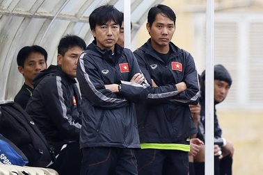 HLV Nguyễn Thành Vinh: “Ông Miura cần đa dạng hóa lối chơi”