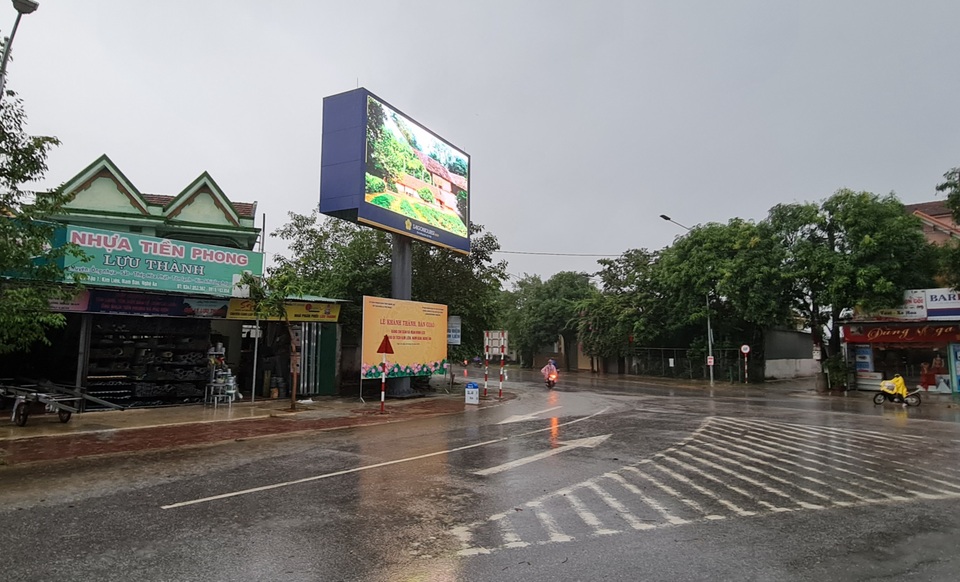 Khánh thành công trình đèn Led, bảng chỉ dẫn quê hương Chủ tịch Hồ Chí Minh - 2 Khánh thành công trình đèn Led, bảng chỉ dẫn quê hương Chủ tịch Hồ Chí Minh - 2