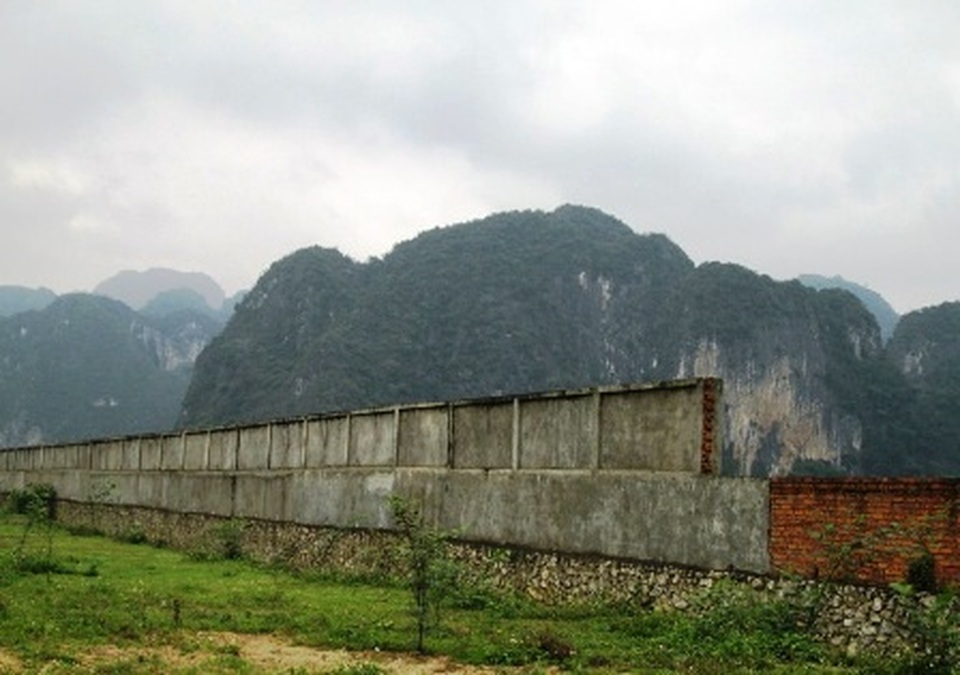 Chính quyền đề xuất thu hồi dự án nhà máy xi măng đắp chiếu hơn 10 năm - 3 Chính quyền đề xuất thu hồi dự án nhà máy xi măng đắp chiếu hơn 10 năm - 3