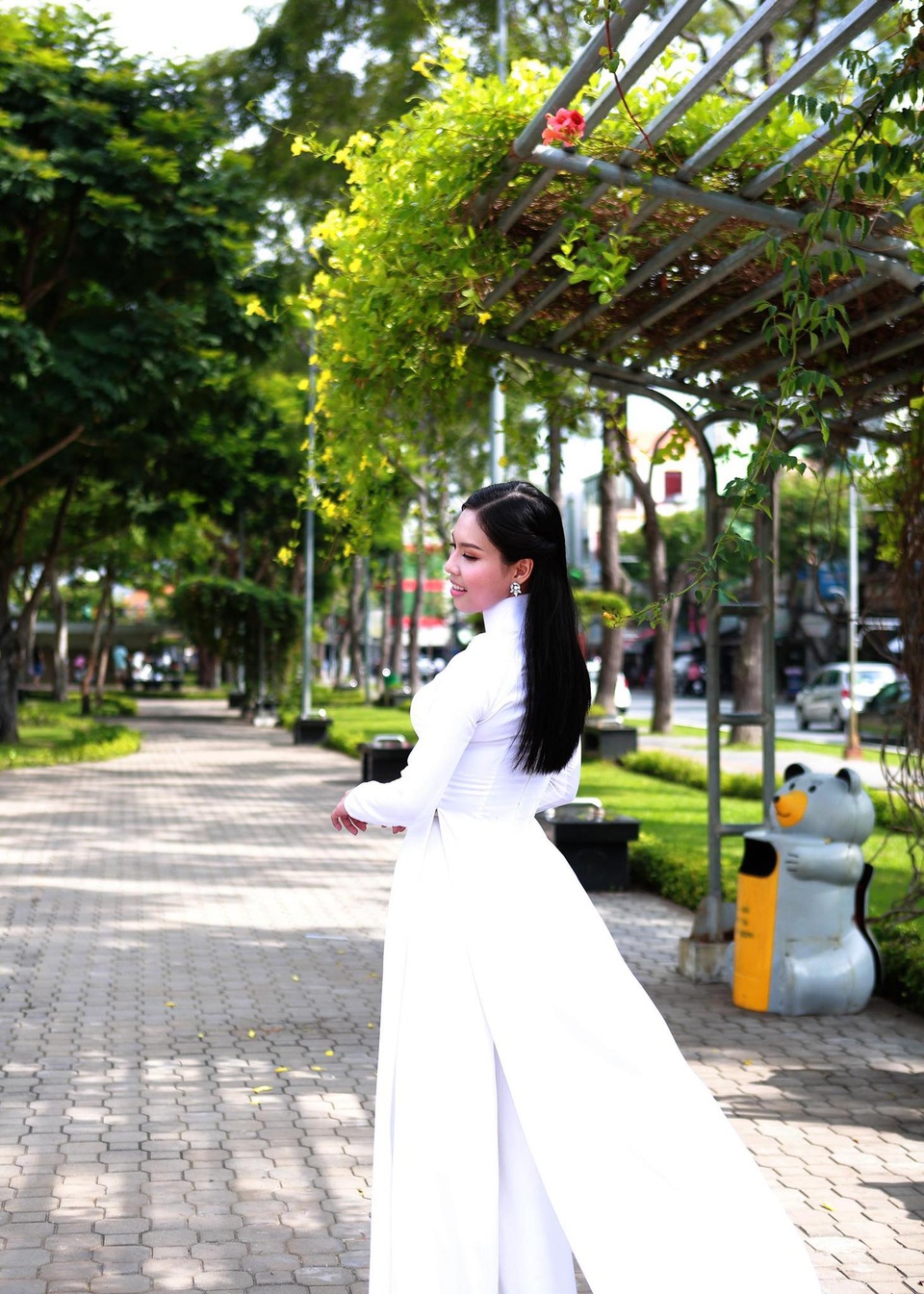 Nữ dược sĩ tương lai duyên dáng cổ động ngày hội bảo vệ môi trường - 7 Nữ dược sĩ tương lai duyên dáng cổ động ngày hội bảo vệ môi trường - 7