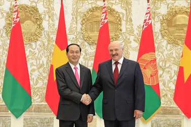 Tổng thống Belarus Alexander Lukashenko hội đàm với Chủ tịch nước Trần Đại Quang
