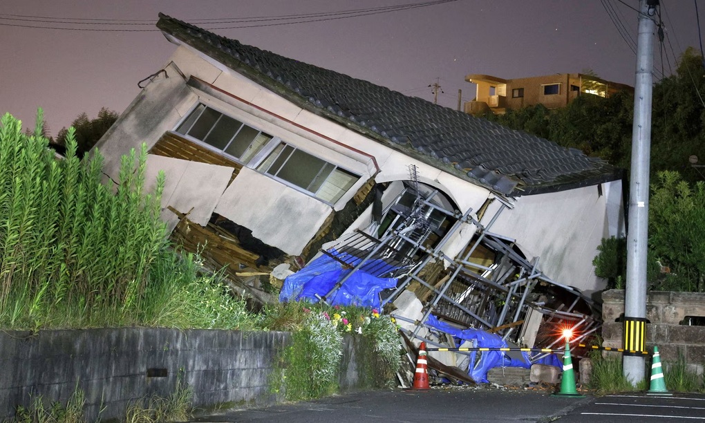 Il Giappone avverte del pericolo di un forte terremoto