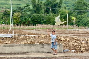 Trao gửi yêu thương đến mảnh đất Mường Than sau lũ